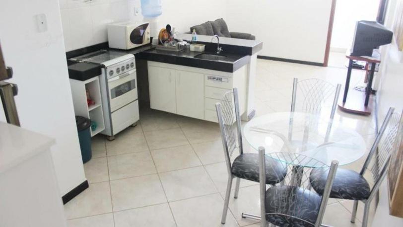 Janela Sobre O Mar De Apartamento